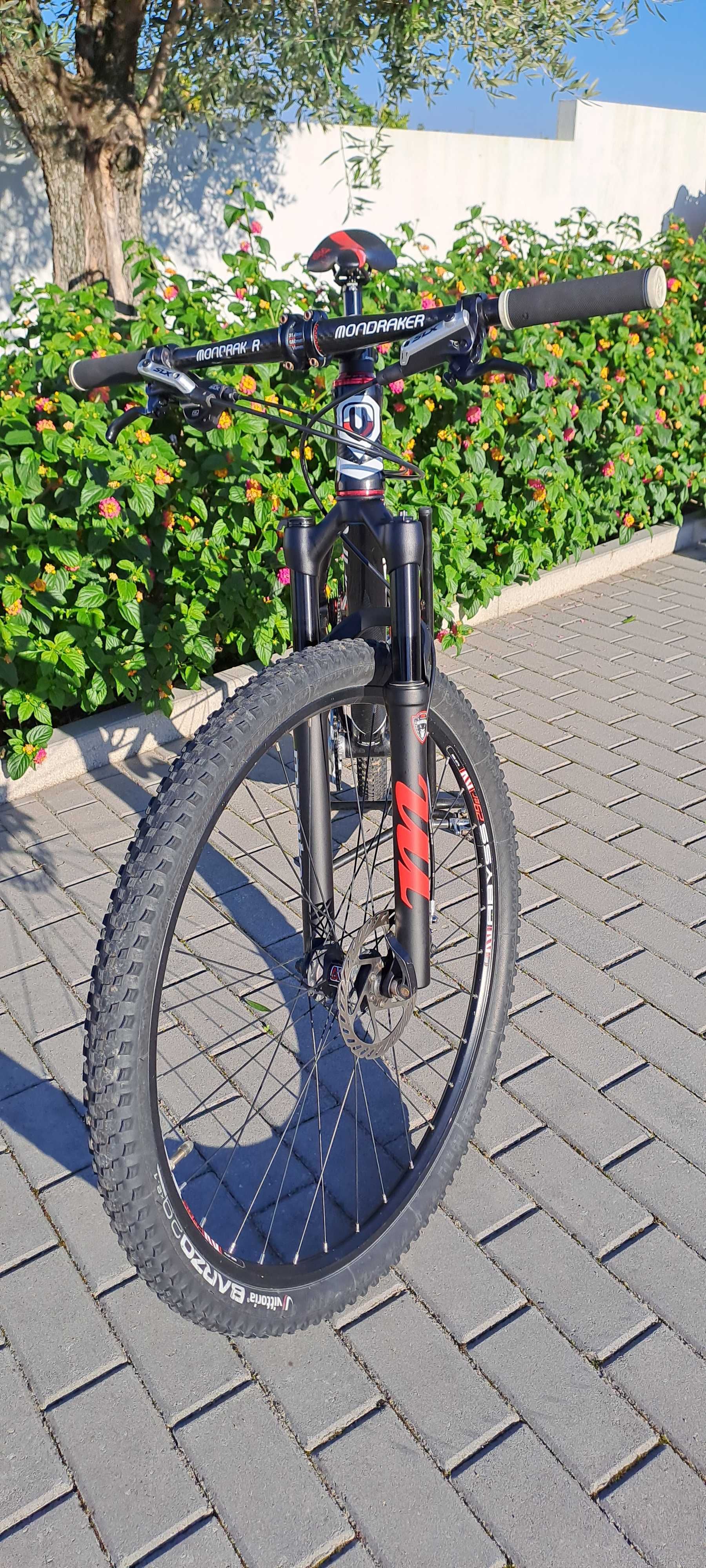 Mondraker finalista PRO - Bicicleta BTT 29'' - IMPECÁVEL