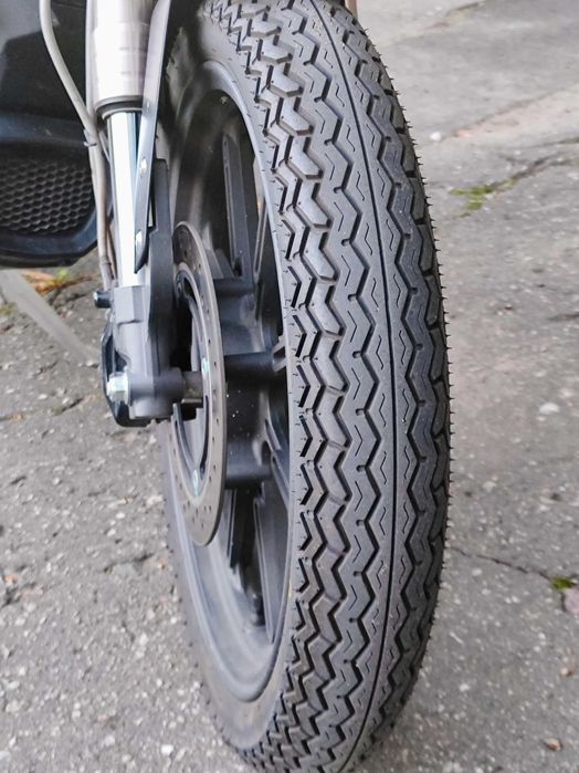 Super Soco TC Max elektryk na A1