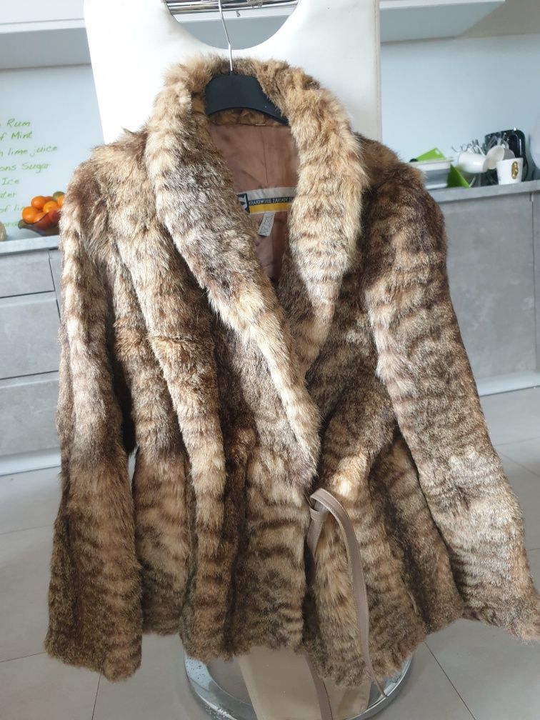 futro  naturalne M/L z kota koty kot