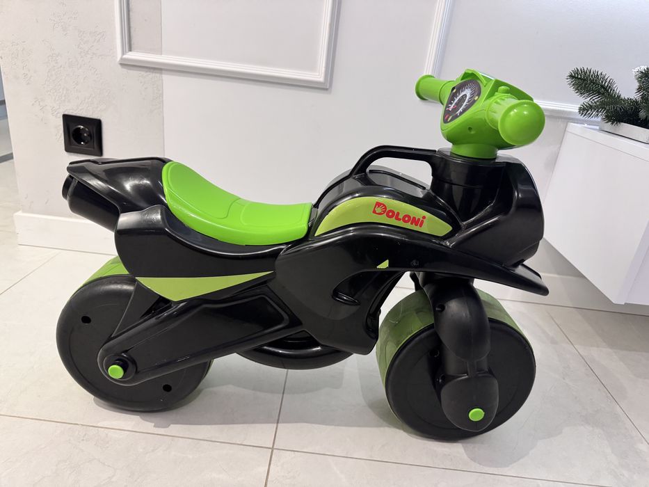 Дитячий мотоцикл