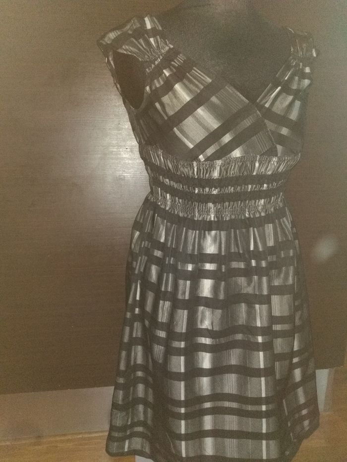 Sukienka ZARA XS 34 czarna srebrna  na imprezę Sylwestra