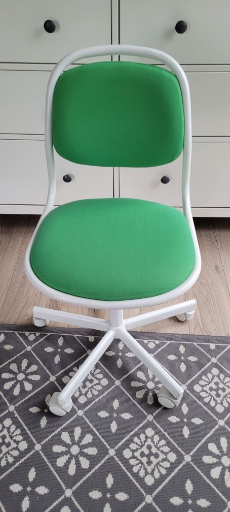 Krzesło biurowe dla dziecka IKEA ÖRFJÄLL zielone białe
