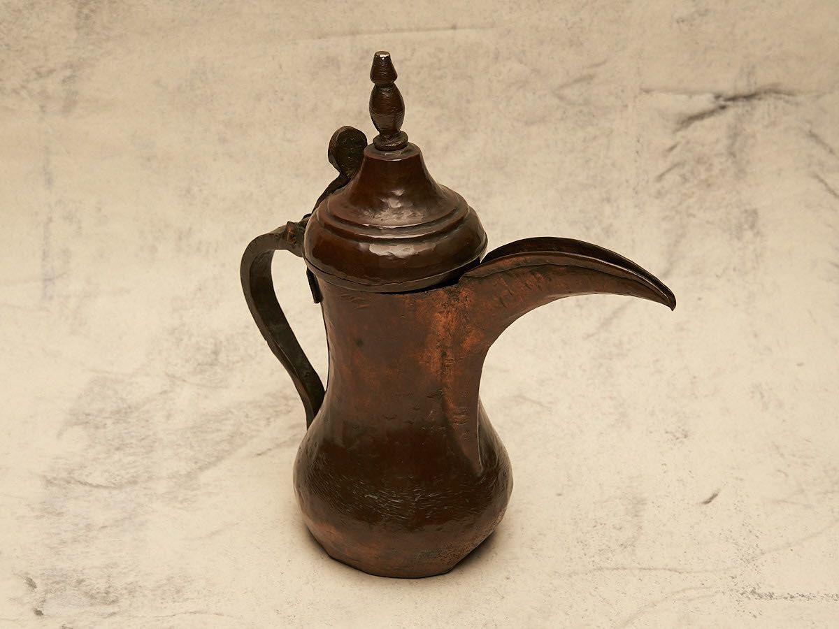 Bule de chá ou café em cobre para decoração