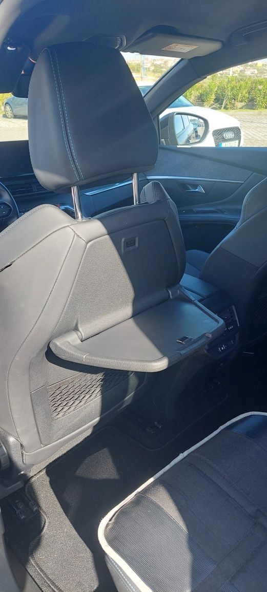 Peugeot 5008 1.5hdi Allure Pack EAT8