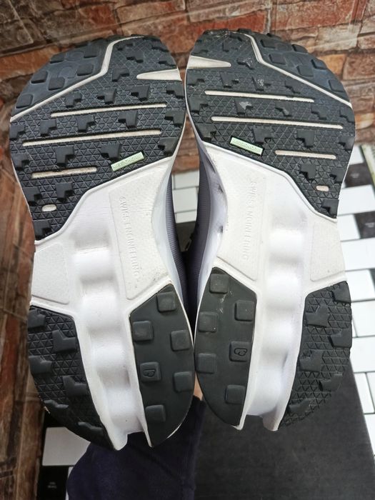 Кросівки On-cloud Trail Waterproof (42р.27 см)