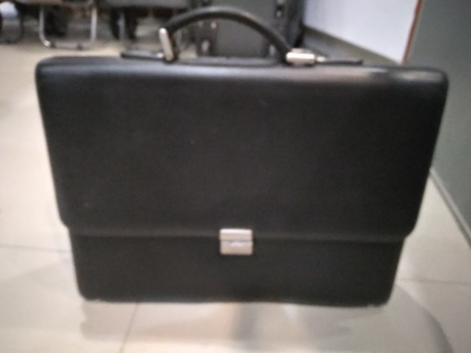 Портфель директора.