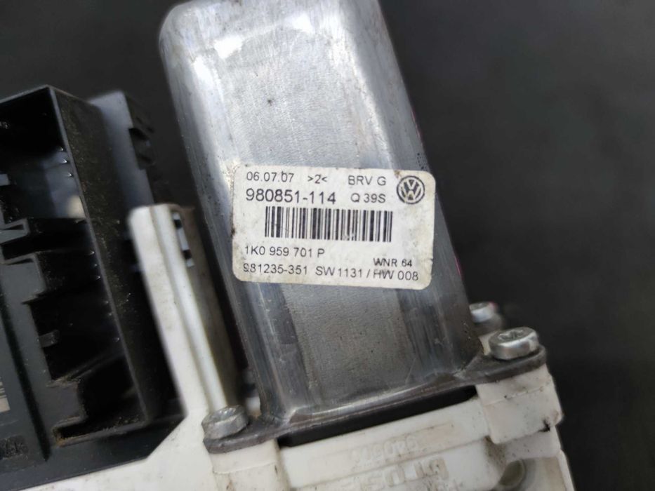VW Passat B6 Silniczek Mechanizm Podnoszenia Szyby Lewy Przedni LP