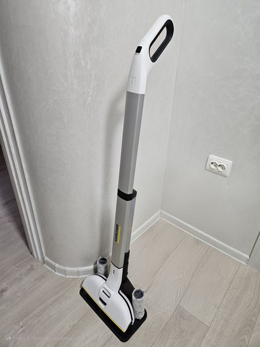 Швабра KARCHER FC3 Premium