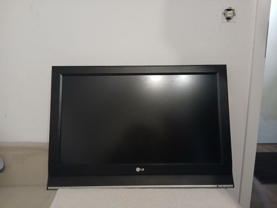 Sprzedam telewizor LG