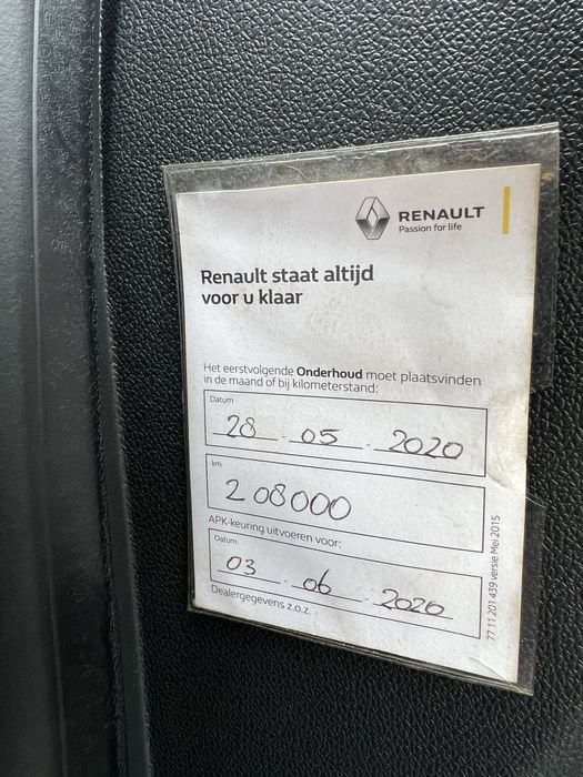 Renault Megane 1.6 бензин