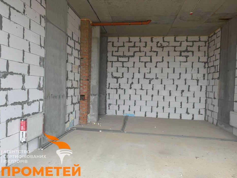 Продаж комерційного приміщення а ЖК Кельце