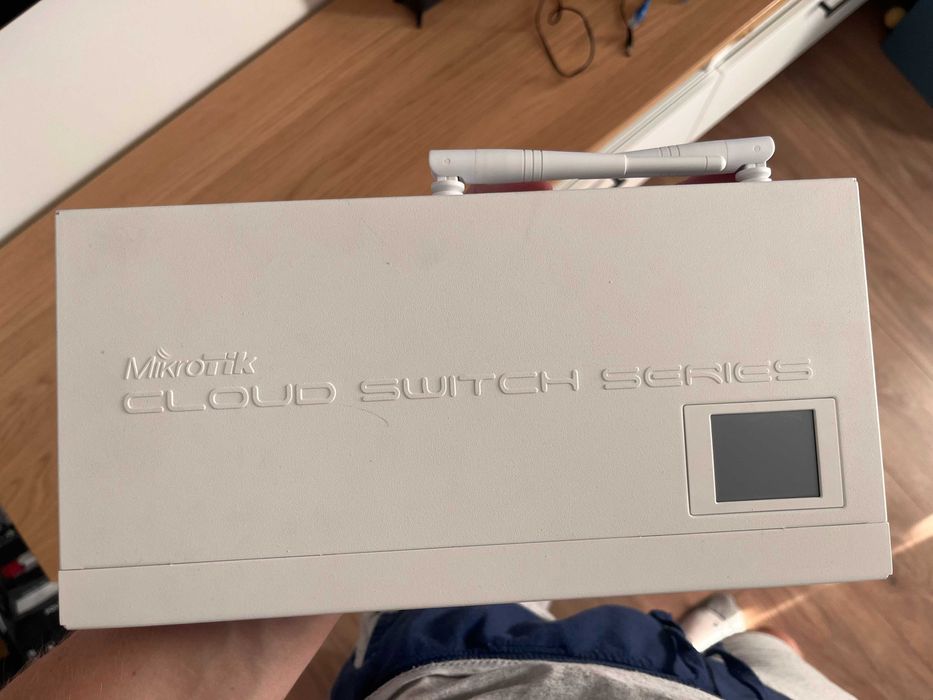 Router Mikrotik CRS125-24G-1S-2HnD-IN