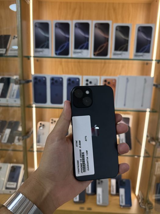 IPHONE 15 256GB BLACK SEMI NOVO