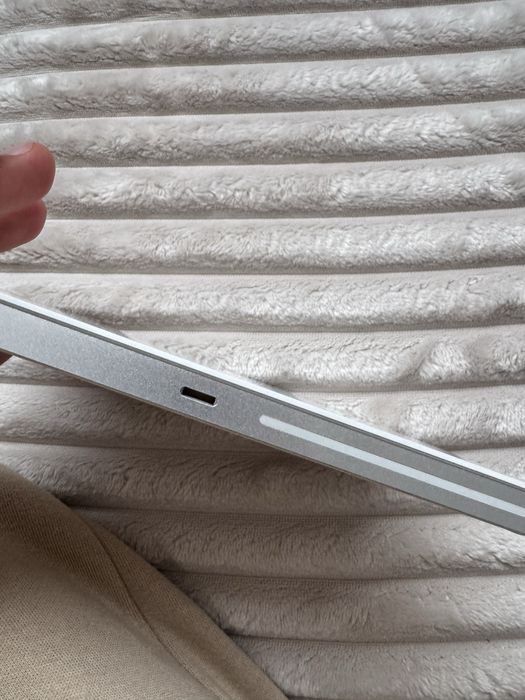 Klawiatura Apple touch id qwerty lighting