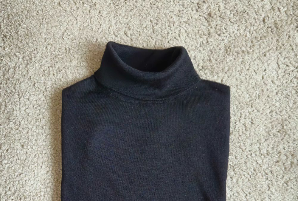 Golf H&M Premium czarny, 100% wełna merino, roz. L