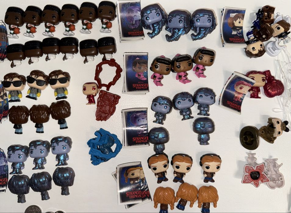 Продам фанко поп funko pop stranger things kinder joy дивні дива осд