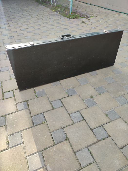 Кейс, кофер, футляр для бас гитари