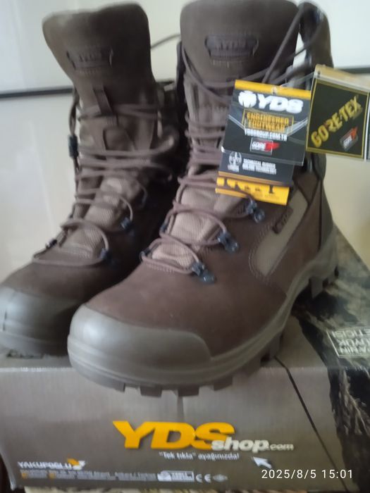 Продам чоловічі тактичні черевики
Чоловічі тактичні черевики 
44 розмі