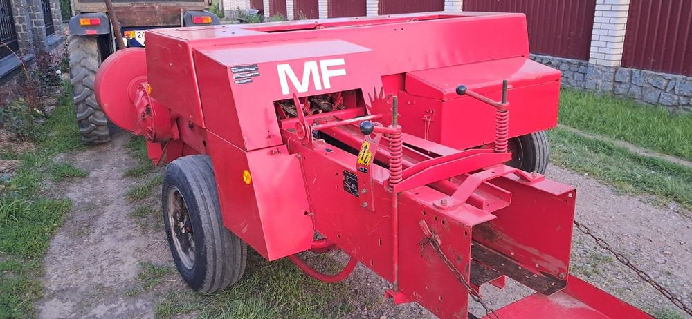 Продам прес Massey ferguson 120!