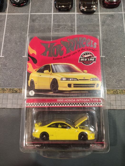 Hot wheels RLC Exclusive 1995 Honda Integra TYPE R