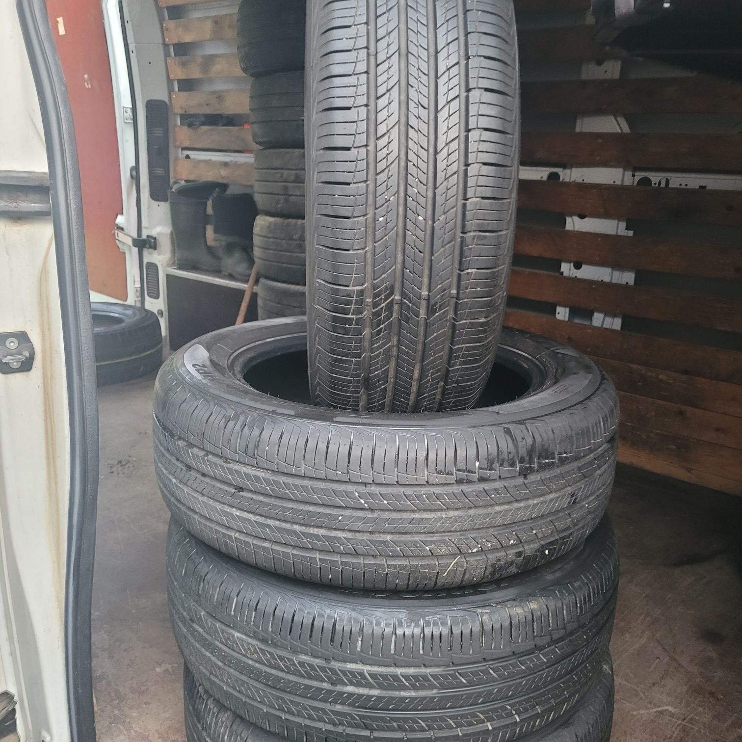 215-60 R17 HANKOOK