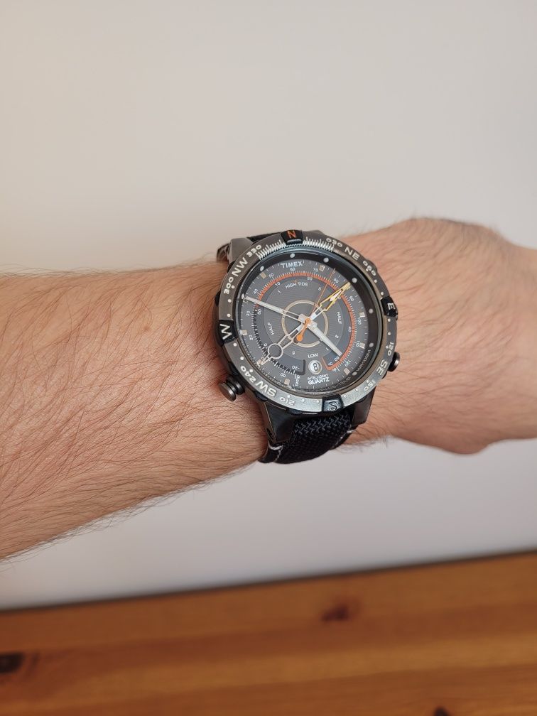 Zegarek Timex T49860 Tide Temp Compass