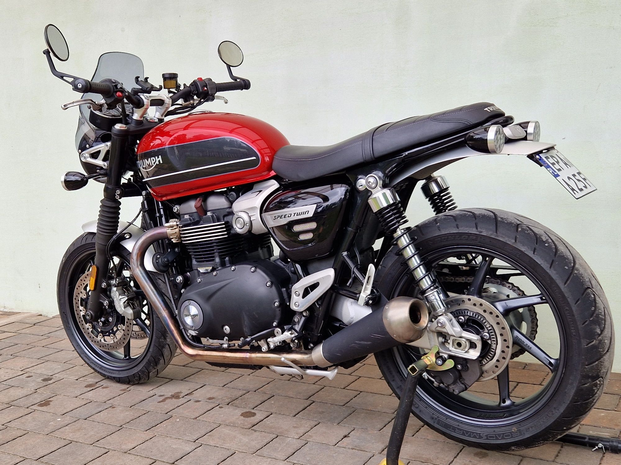 Triumph Speed Twin 1200