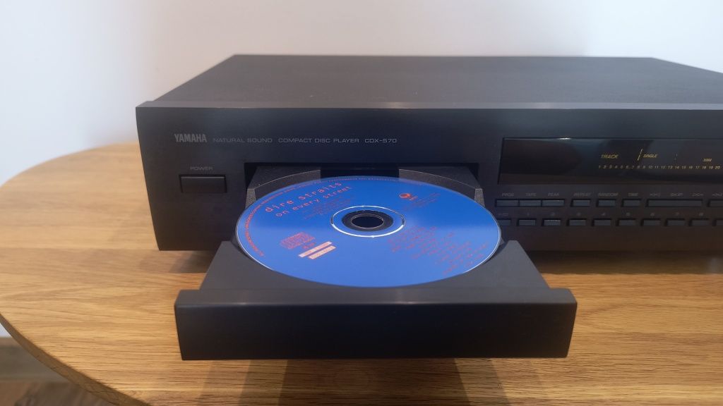 CD YAMAHA CDX -570 w bardzo dobrym stanie