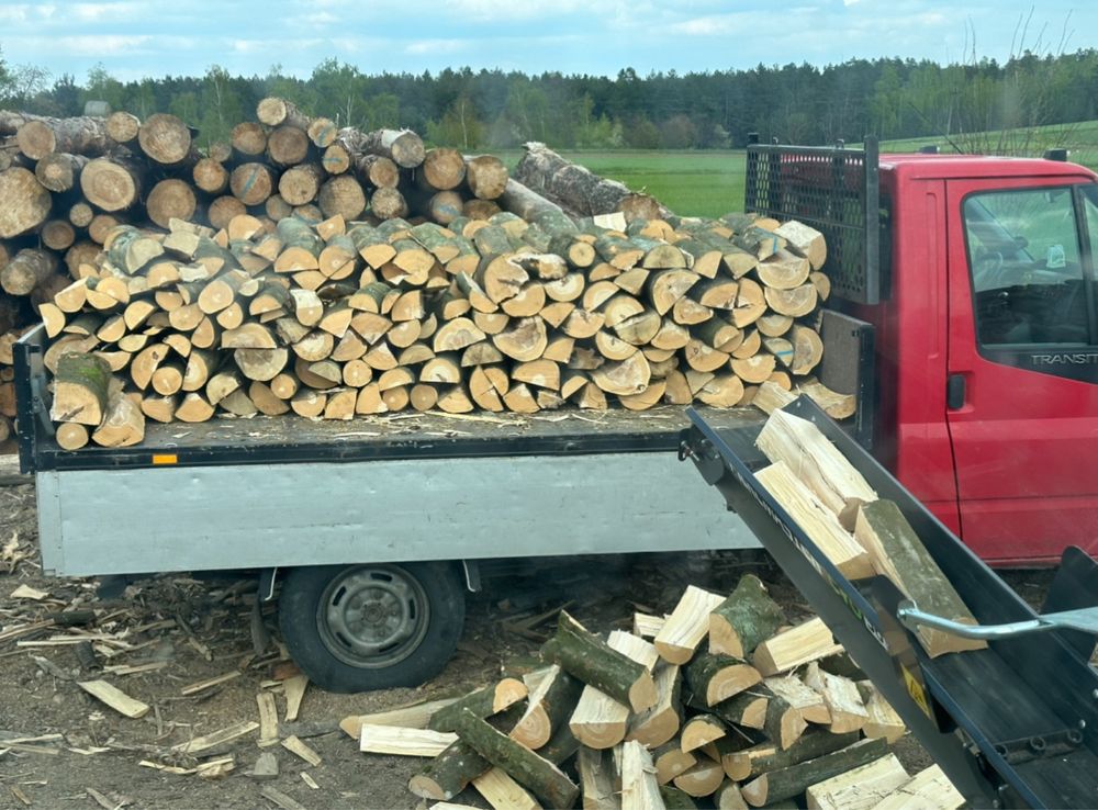 Drewno/Opał/Kominkowe/Opałowe/Pocięte/Połupane/Transport