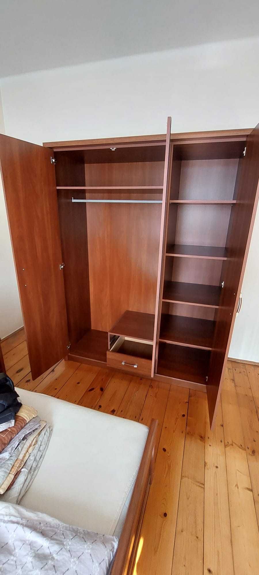 Szafa i komoda komplet