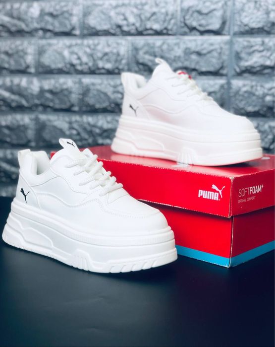 Кроссовки на танкетке белые Пума / Puma кросовки на платформе Осень