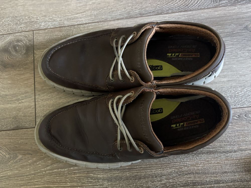 Шкіряні чоловічі мокасини Skechers