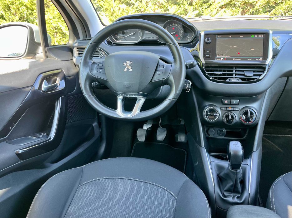 Peugeot 208 1.6 BlueHDi Style