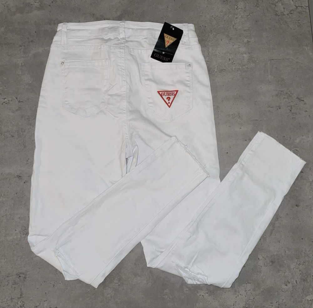 białe jeansy skinny dzinsy wyszywane logo nowe!!