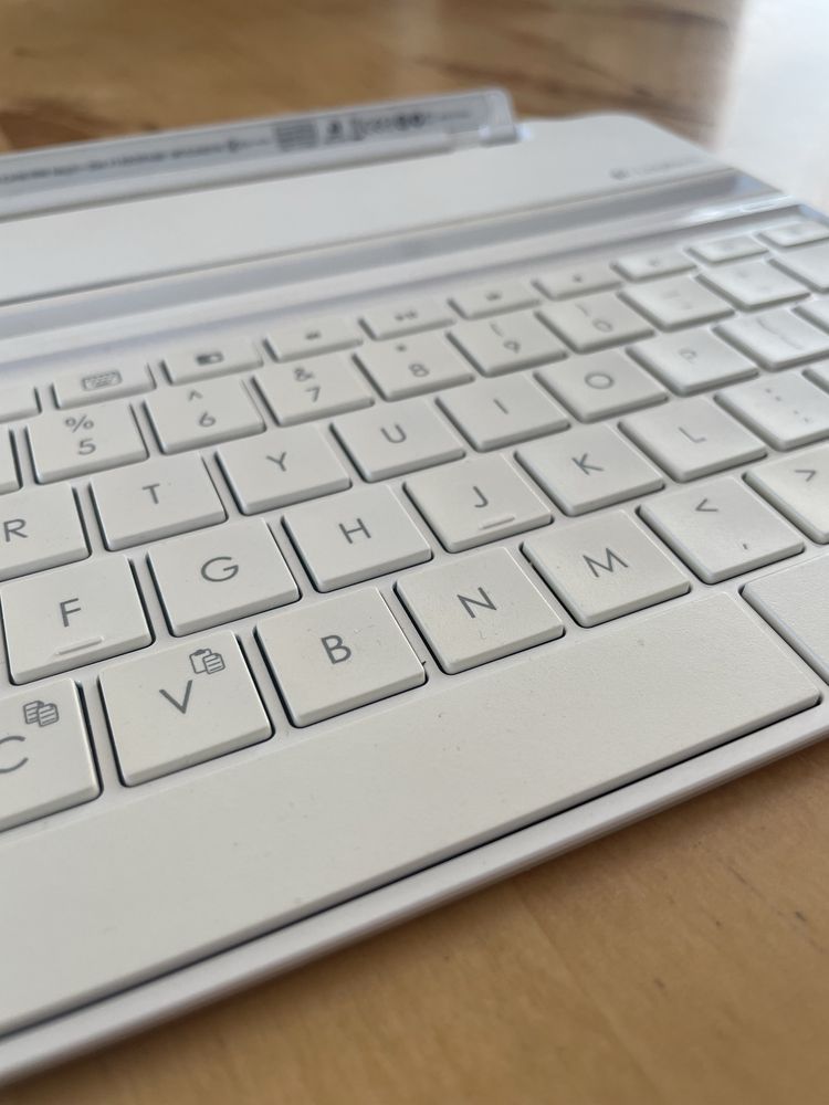Logitech klawiatura do iPada
