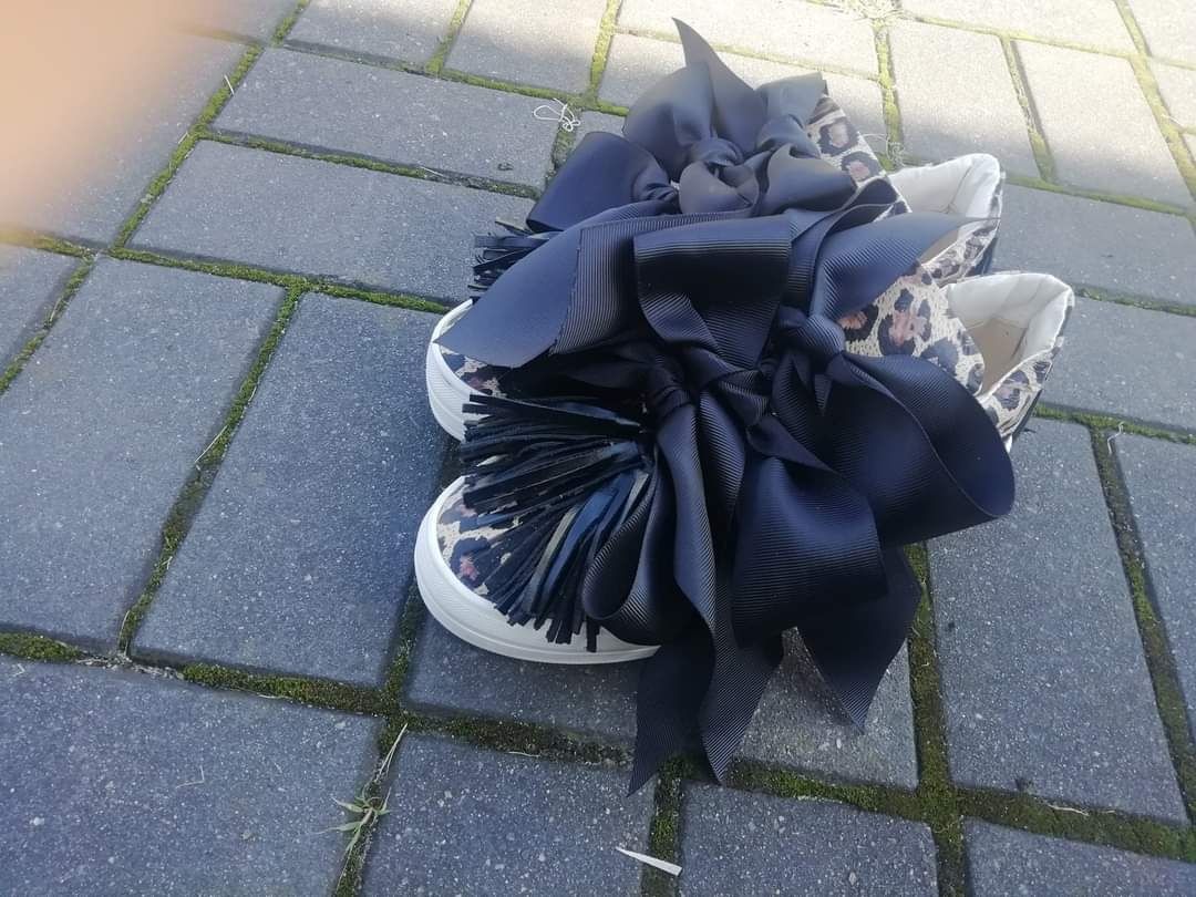 Eleganckie espadryle panterka kokarda naturalna skóra