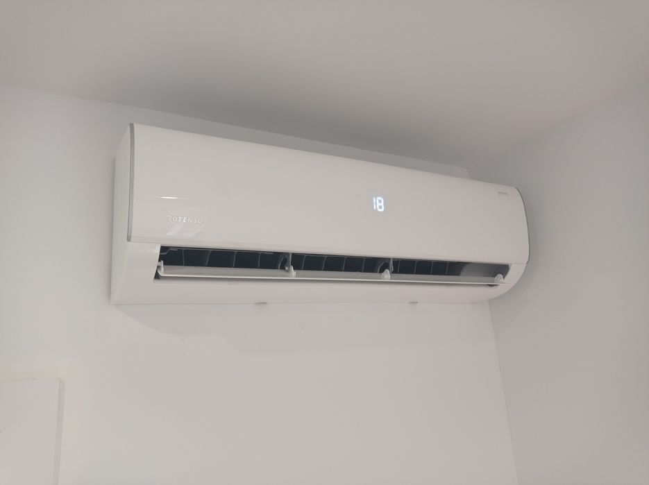 Klimatyzacja Montaż Do Grzania Chłodzenia Do Domu Biura Tanio Wifi