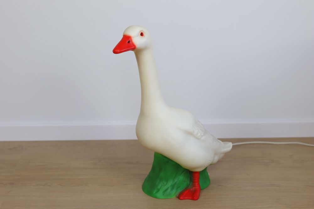 Lampa nocna gęś Heico do pokoju dziecięcego dekoracja