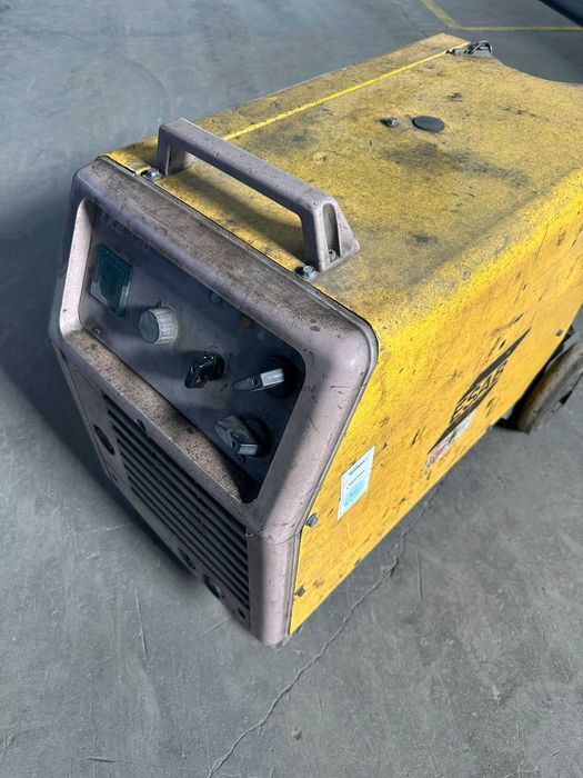 Máquina de Soldadura ESAB