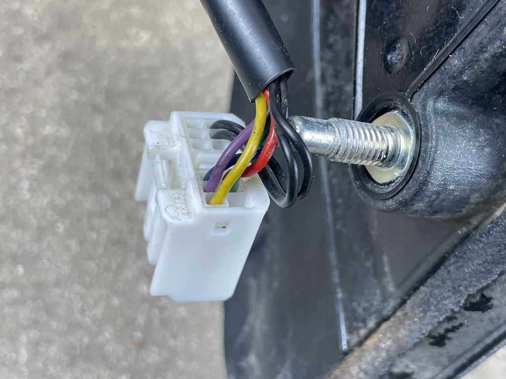 Lusterko prawe Suzuki Grand Vitara II lift 26U