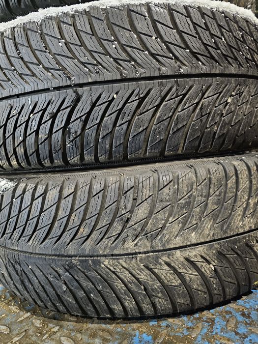 Opony Zimowe R17 235/65-Michelin-7mm