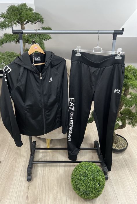 Dres damski komplet Armani L