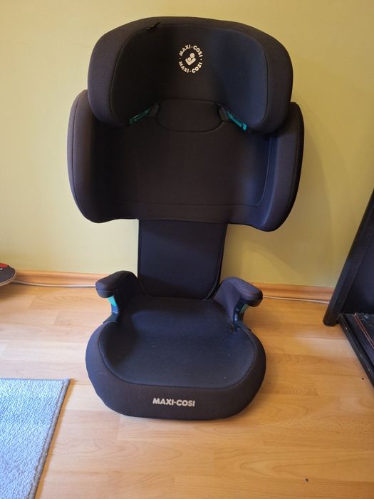 Fotelik samochodowy Maxi Cosi Morion I-Size 15-36 kg