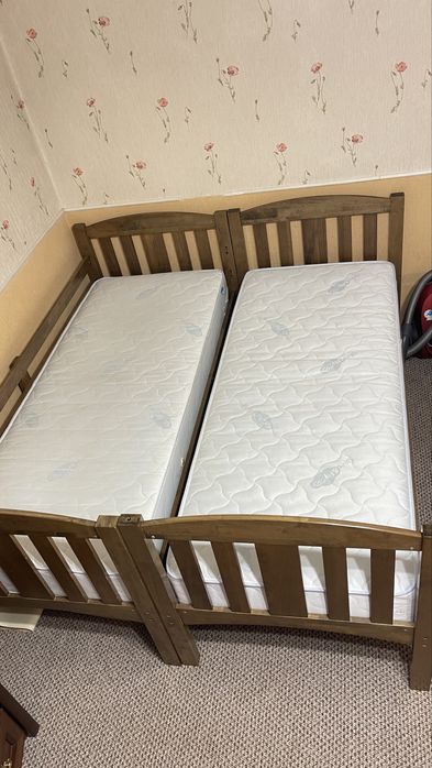 Двоповерхове ліжко - трансформер з матрацами БУ