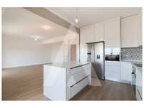 Apartamento T3 remodelado a 200 metros da Av. Dr. Lourenço Peixinho!