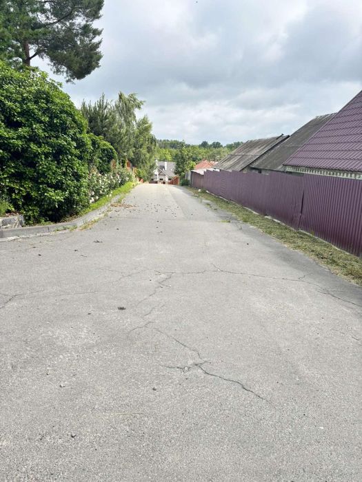 Зімельна ділянка 30 сот. с. Іванковичи під забудову