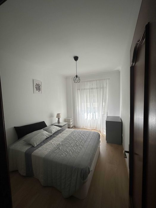 Alugo Quarto junto ao Campo de Futebol do Olímpico do Montijo.
