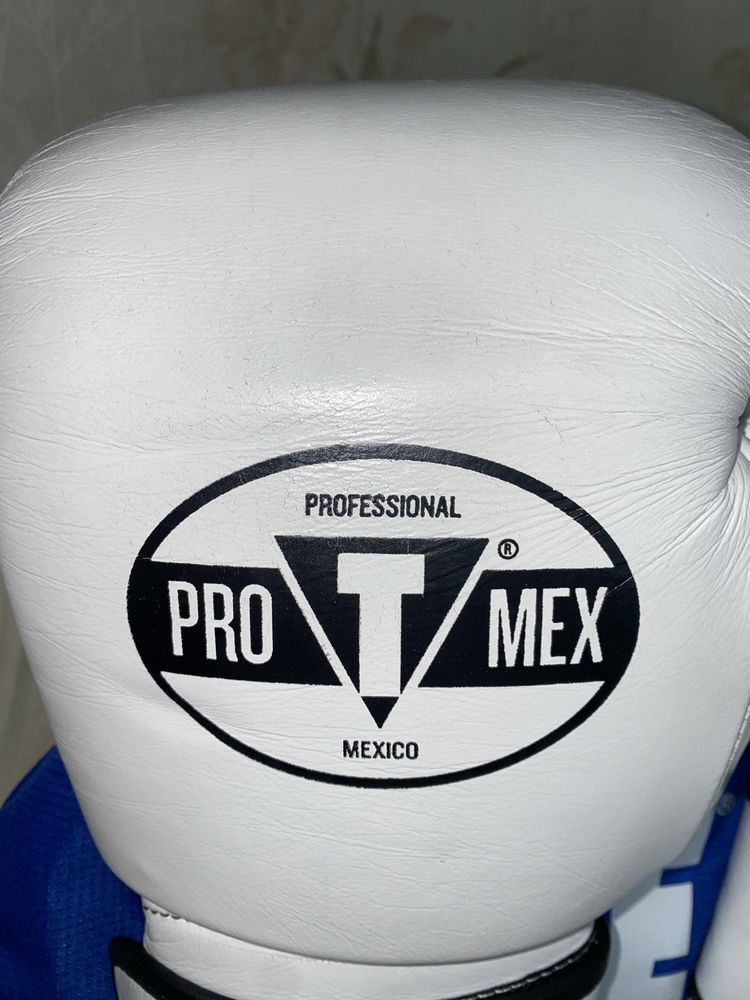 Боксерские перчатки от бренда ProTMex