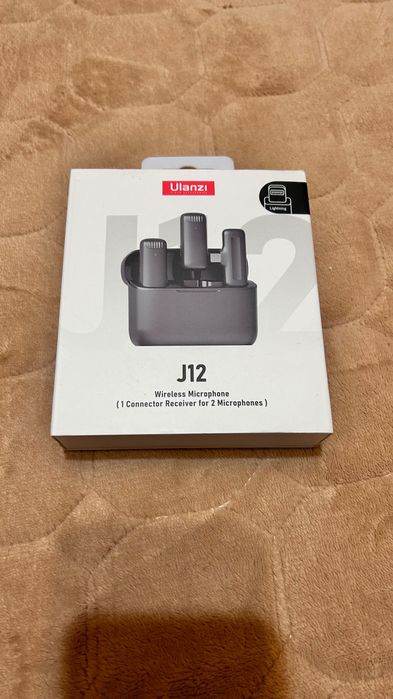 Ulanzi J12 комплект з 2х мікрофонів бездротових з кейсом