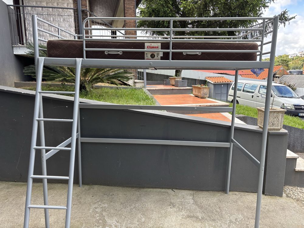 Beliche de uma cama